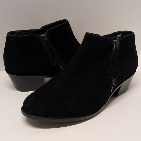 Vionic Serena Suede Ankle Boots in Black - Picture 4 of 16